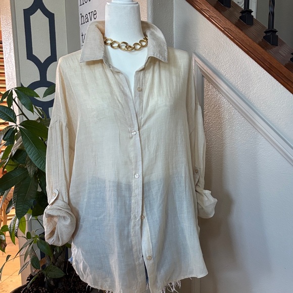Cream Boho / Cowgirl Light Weight Button-Up Women's Top 🤩 - Picture 5 of 10